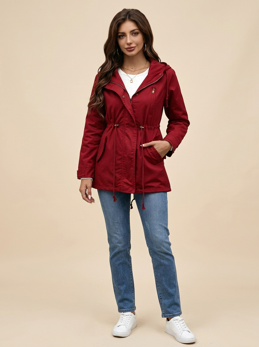 Parka con capucha y cintura ajustable · imagen generada con IA